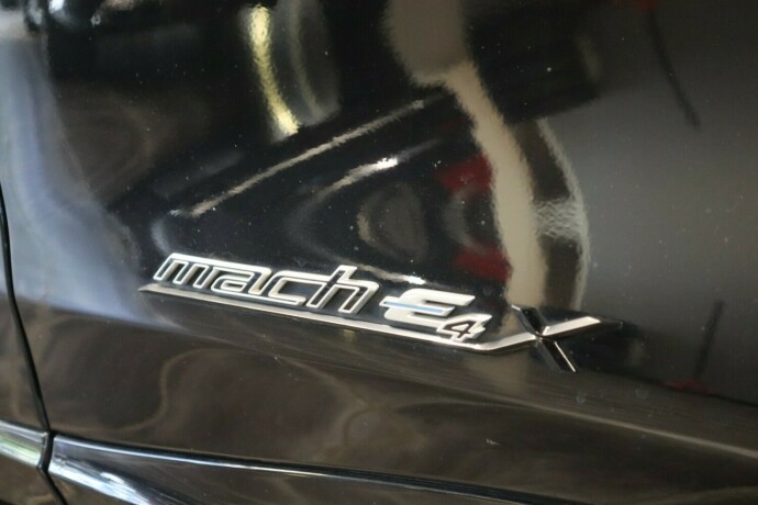 ford-mustang-mach-e-elektrisitet-2022-big-39
