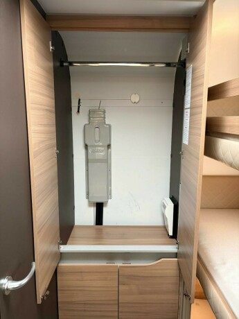 adria-alpina-663pt-3-k248yesenger-lav-seng-sittegruppe-alde-2017-big-56