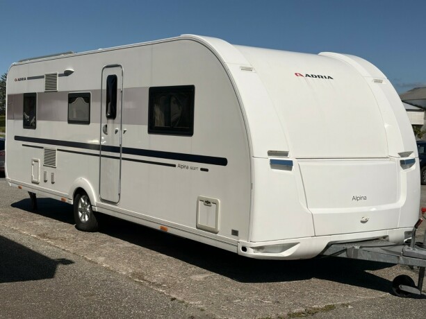 adria-alpina-663pt-3-k248yesenger-lav-seng-sittegruppe-alde-2017-big-2
