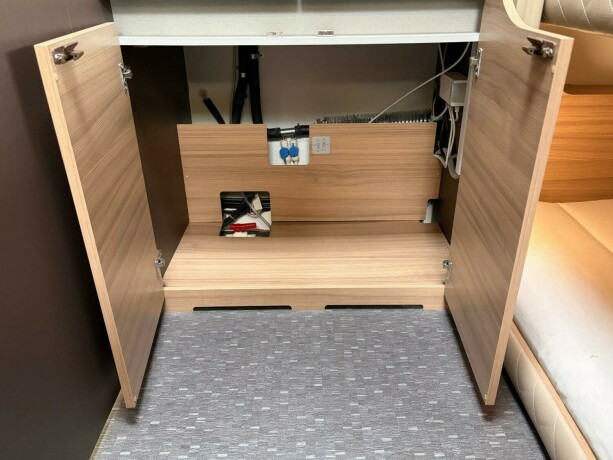 adria-alpina-663pt-3-k248yesenger-lav-seng-sittegruppe-alde-2017-big-57
