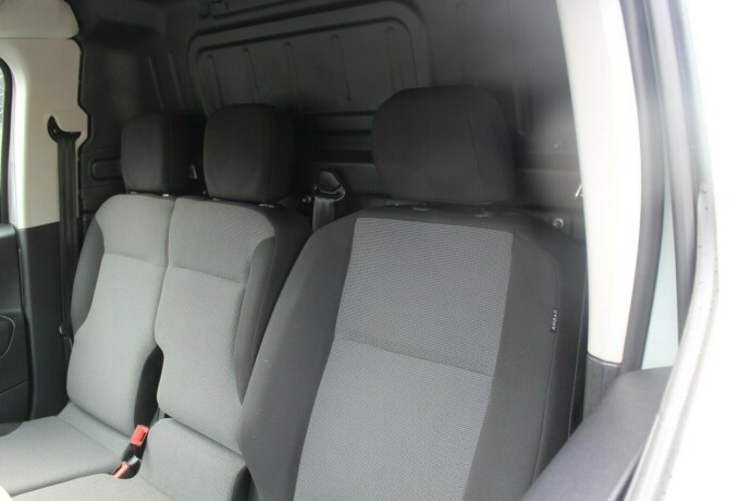 citroen-berlingo-diesel-2020-big-5