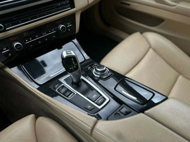 bmw-5-serie-diesel-2012-big-19