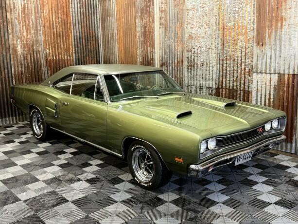 dodge-coronet-bensin-1969-big-1
