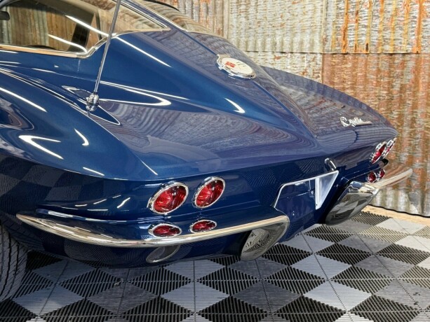 chevrolet-corvette-bensin-1963-big-19