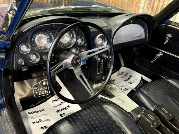 chevrolet-corvette-bensin-1963-big-23