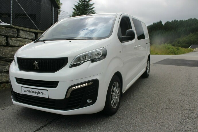 peugeot-expert-diesel-2022-big-3