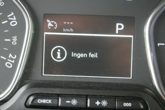 peugeot-expert-diesel-2022-big-25