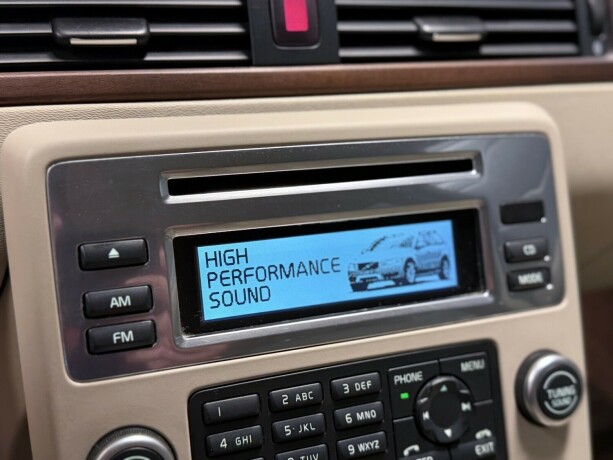 volvo-xc-70-diesel-2010-big-24