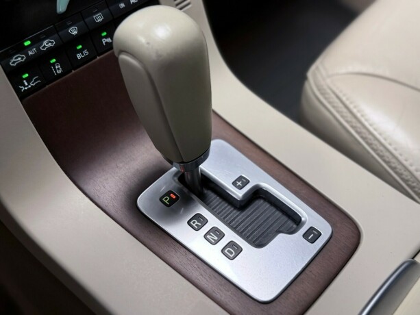 volvo-xc-70-diesel-2010-big-22