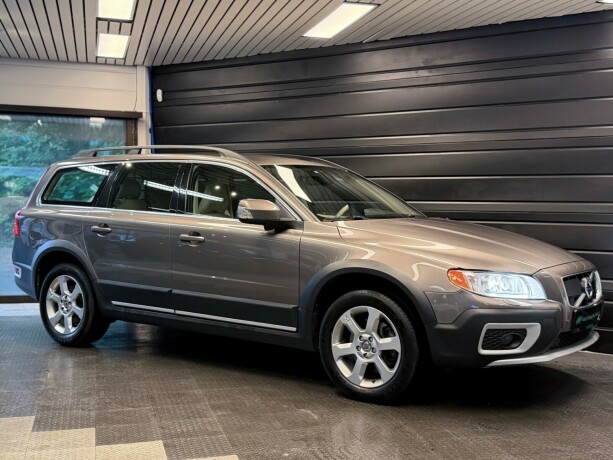 volvo-xc-70-diesel-2010-big-9