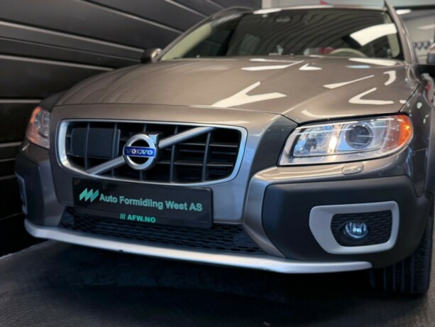 volvo-xc-70-diesel-2010-big-3