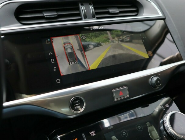 jaguar-i-pace-elektrisitet-2021-big-25