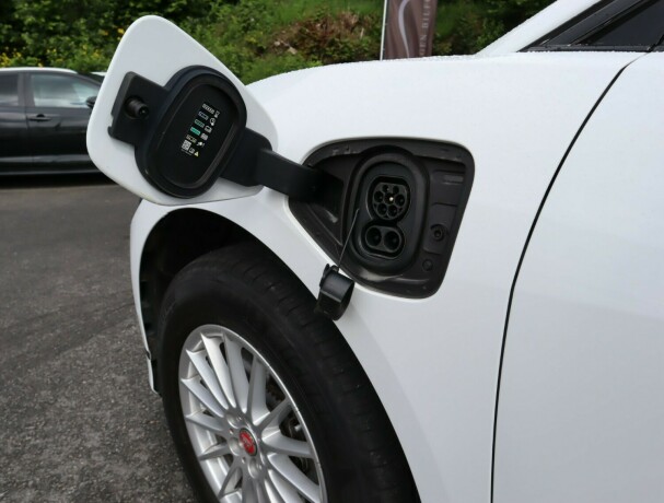 jaguar-i-pace-elektrisitet-2021-big-19