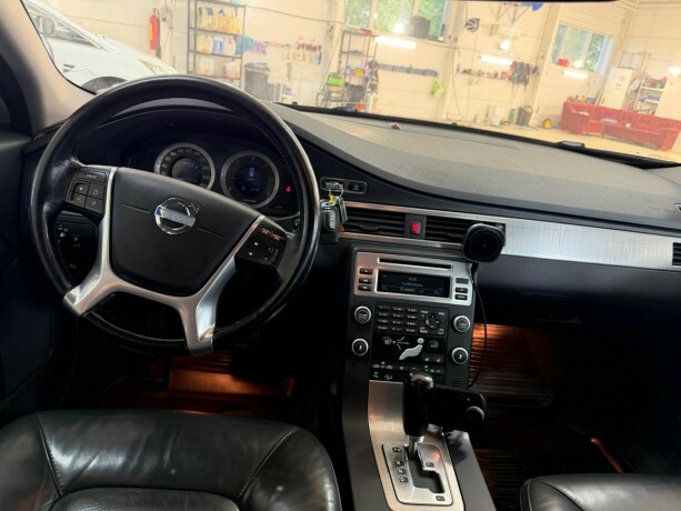 volvo-xc-70-diesel-2010-big-19