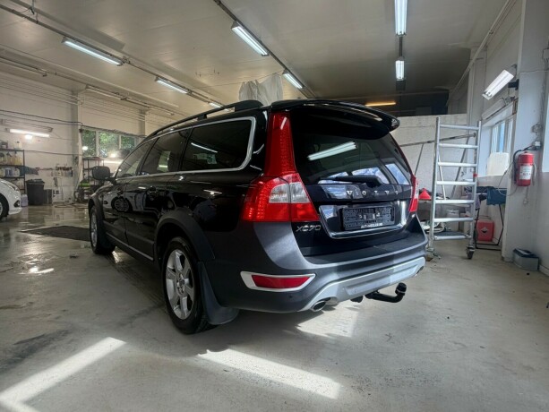volvo-xc-70-diesel-2010-big-3