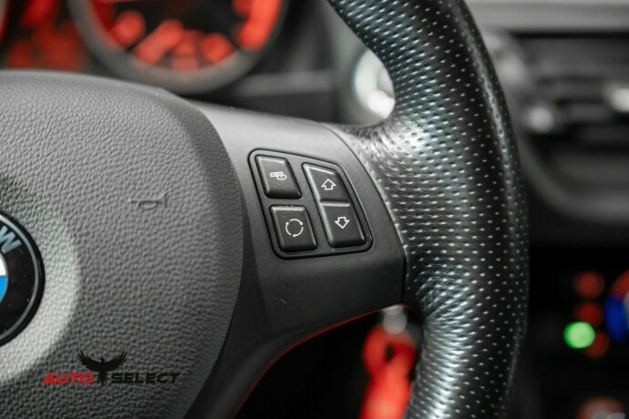 bmw-x1-diesel-2014-big-28