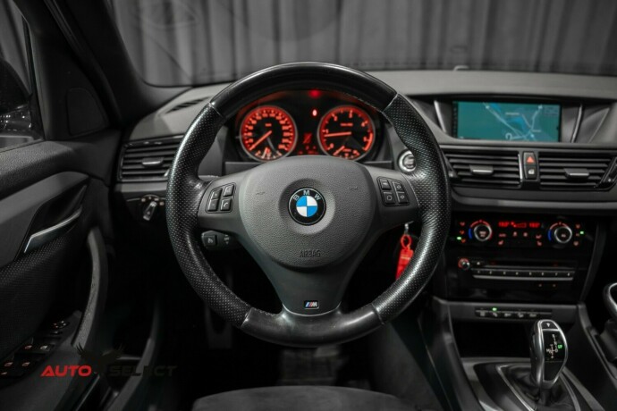 bmw-x1-diesel-2014-big-23