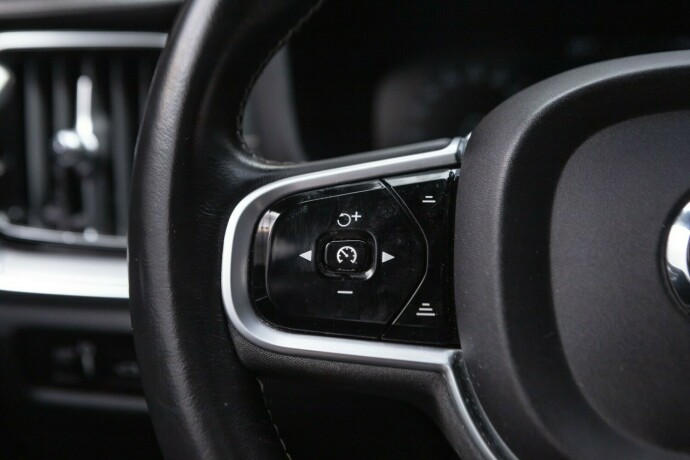 volvo-v60-elektrisitetbensin-2019-big-11