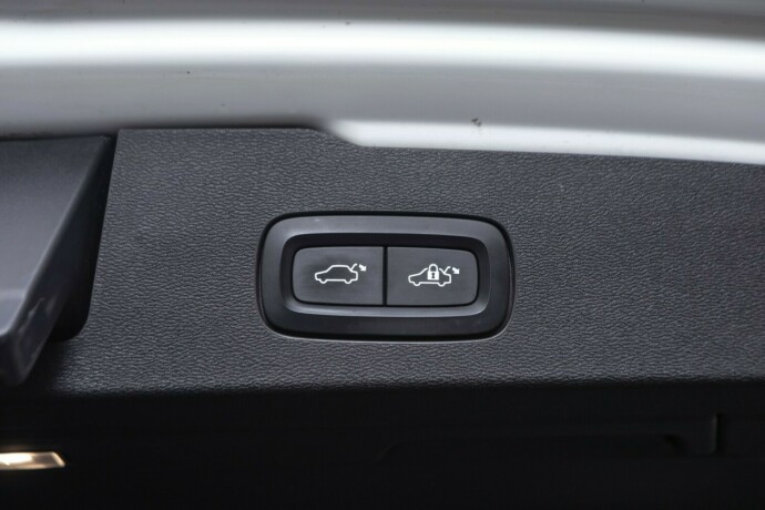 volvo-v60-elektrisitetbensin-2019-big-31
