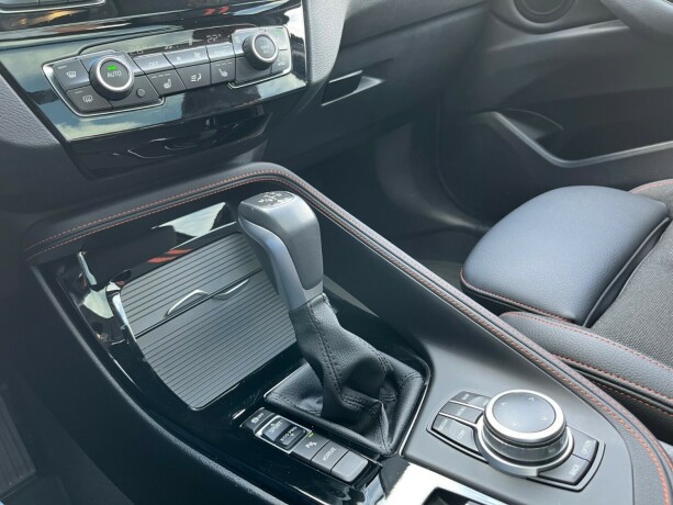 bmw-x1-elektrisitetbensin-2022-big-22