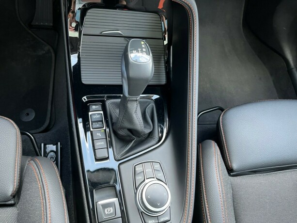 bmw-x1-elektrisitetbensin-2022-big-23