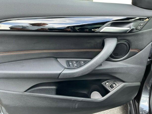 bmw-x1-elektrisitetbensin-2022-big-9