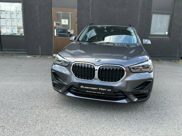 bmw-x1-elektrisitetbensin-2022-big-1