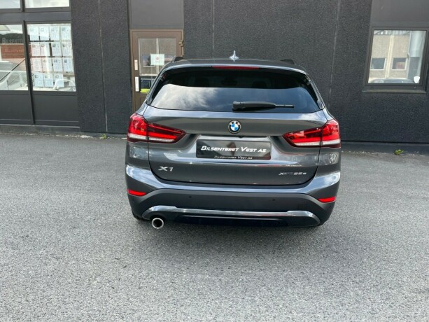 bmw-x1-elektrisitetbensin-2022-big-5