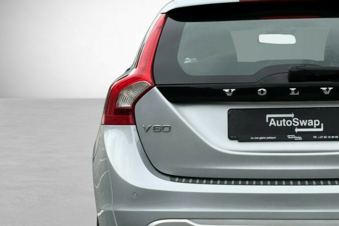 volvo-v60-diesel-2012-big-11
