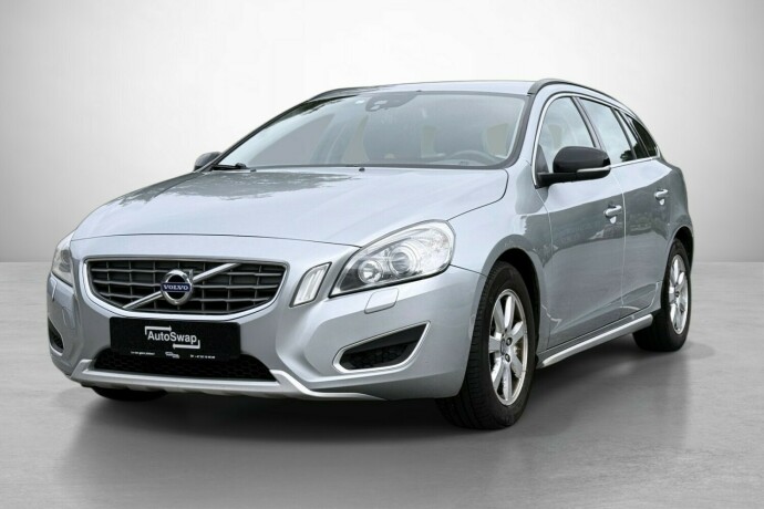 volvo-v60-diesel-2012-big-1