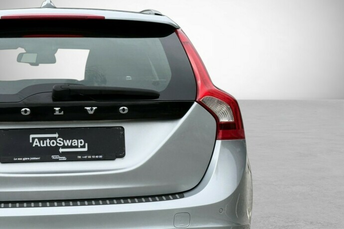 volvo-v60-diesel-2012-big-12