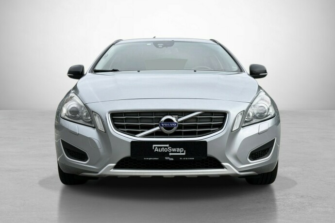volvo-v60-diesel-2012-big-2