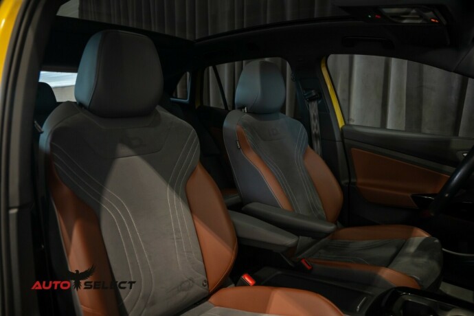 volkswagen-id4-elektrisitet-2021-big-24