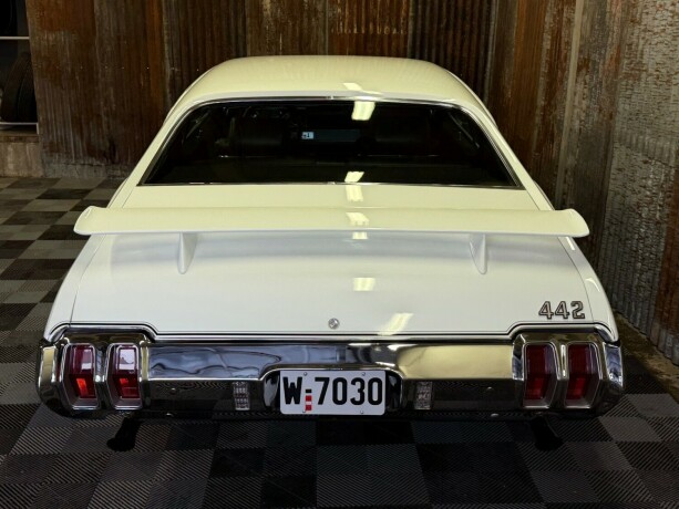 oldsmobile-442-bensin-1970-big-20