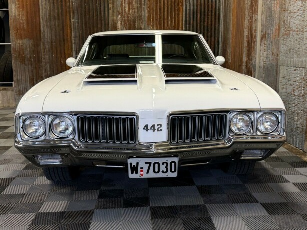 oldsmobile-442-bensin-1970-big-8