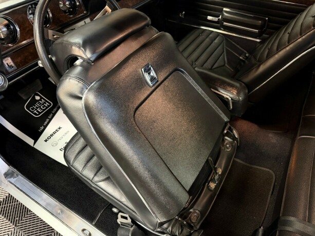 oldsmobile-442-bensin-1970-big-37