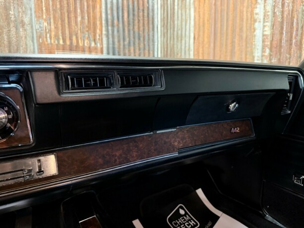 oldsmobile-442-bensin-1970-big-29