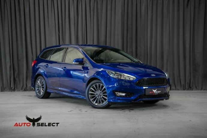 ford-focus-bensin-2017-big-0