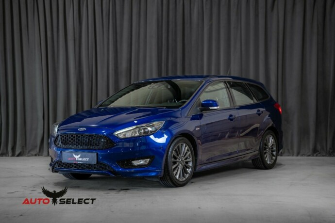 ford-focus-bensin-2017-big-5