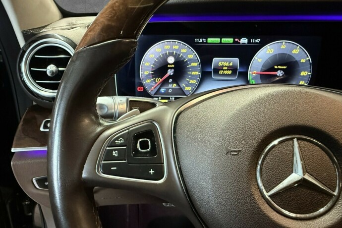 mercedes-benz-e-klasse-elektrisitetbensin-2018-big-35