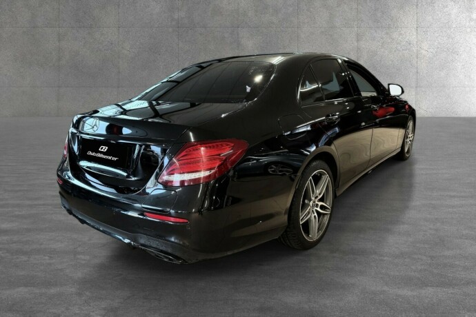 mercedes-benz-e-klasse-elektrisitetbensin-2018-big-2