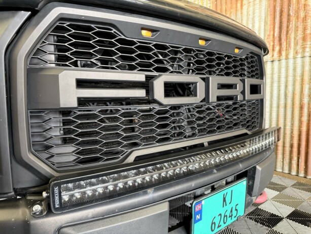 ford-f-150-bensin-2015-big-11