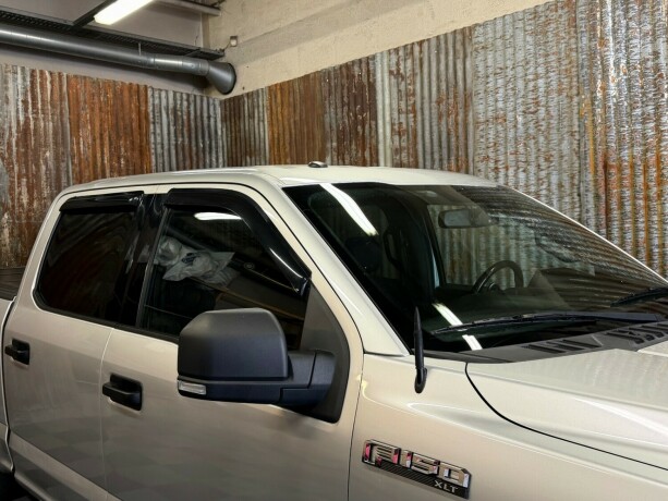 ford-f-150-bensin-2015-big-9