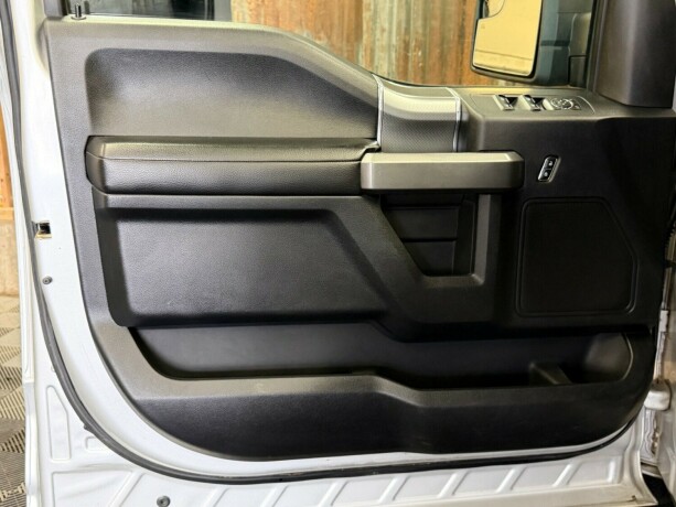 ford-f-150-bensin-2015-big-25