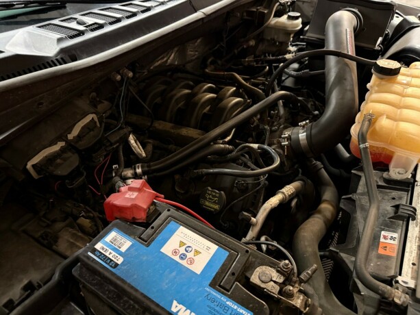 ford-f-150-bensin-2015-big-54