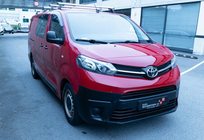 toyota-proace-diesel-2017-big-3