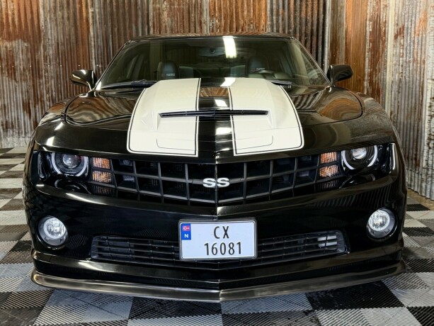 chevrolet-camaro-bensin-2011-big-7