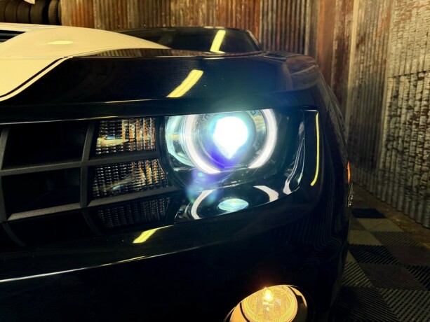 chevrolet-camaro-bensin-2011-big-9