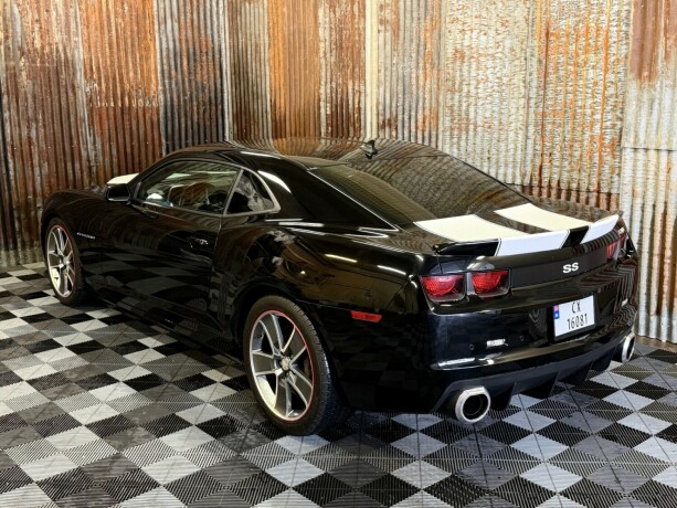 chevrolet-camaro-bensin-2011-big-11