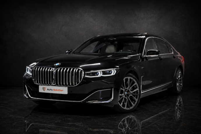 bmw-7-serie-elektrisitetbensin-2020-big-0